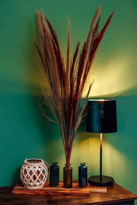 Green & Modern - City - Netflix - Wifi - 2 Person Essen Luaran gambar
